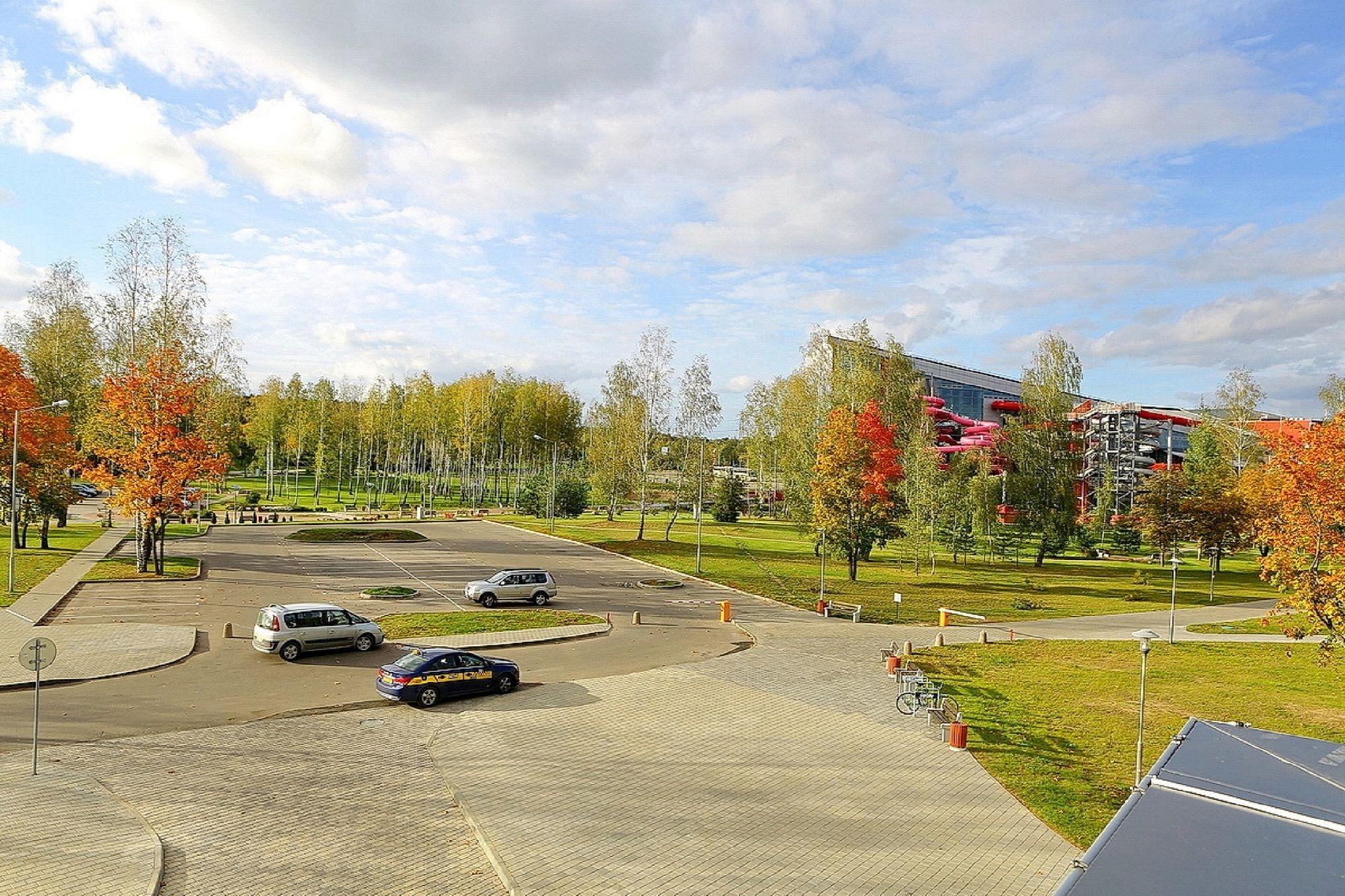 Aqua-Minsk Hotel Exterior photo